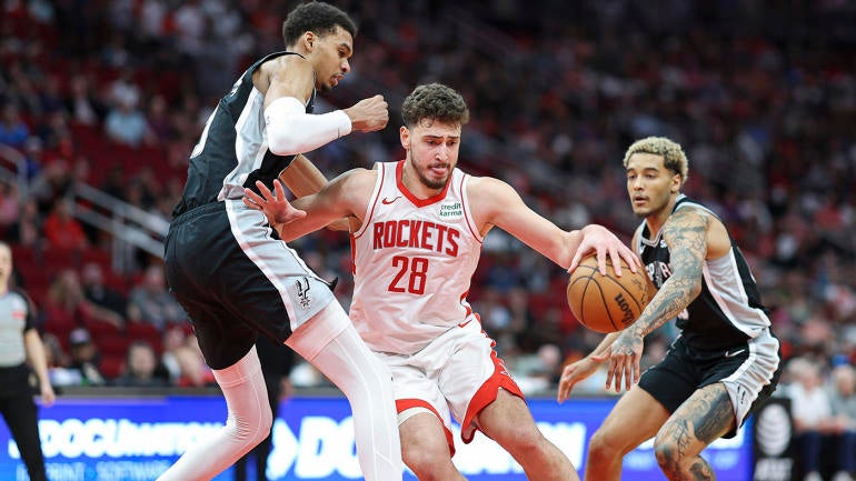 alperen-sengun-victor-wembanyama-rockets-spurs-usatsi.jpg