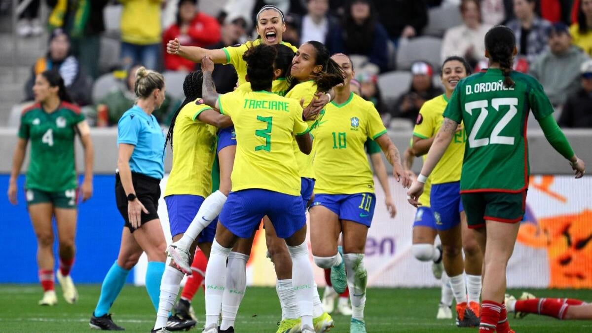 https://sportshub.cbsistatic.com/i/r/2024/03/07/8c4b35de-f6f4-47fc-8015-a6c1d9b3c89f/thumbnail/1200x675/7dd12ad5cb7b87b04878dbba71faefc4/usatsi-brazil-soccer.jpg