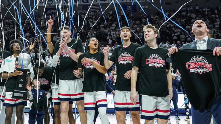 NCAA Basketball: Seton Hall at Connecticut