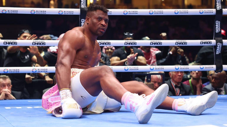 francis-ngannou-ko-boxing.jpg