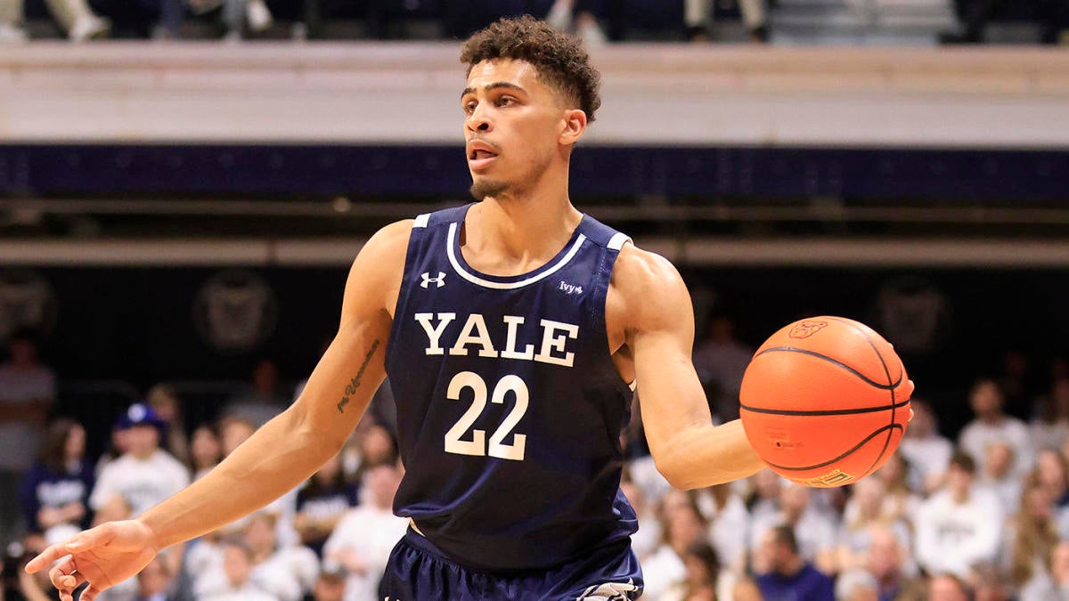 WATCH: Yale stuns Brown on buzzer-beater to win Ivy League title, secure NCAA Tournament bid