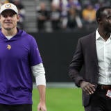 kevin-oconnell-kwesi-adofo-mensah-vikings-usatsi.jpg