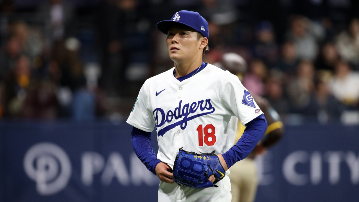 Yoshinobu Yamamoto shelled in Dodgers debut, gives up five runs in one  inning against Padres - CBSSports.com
