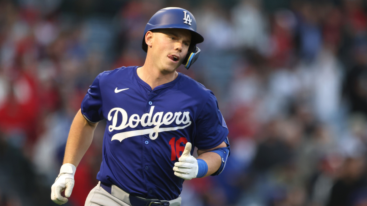 Dodgers Sign Will Smith to 10-Year, $140 Million Contract Extension