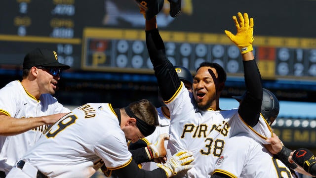 Highlights: Orioles at Pirates