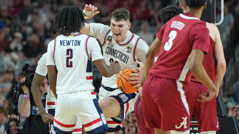 NCAA Basketball: Final Four National Semifinal-Alabama vs Connecticut