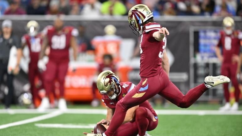 uflkicker2.jpg