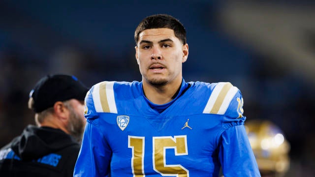 Dueling Mock Drafts: Laiatu Latu Drops Out Of Brady's 1st Round