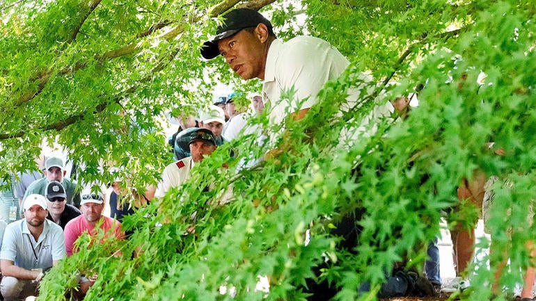 tiger-woods-2024-masters-round-3-g.jpg