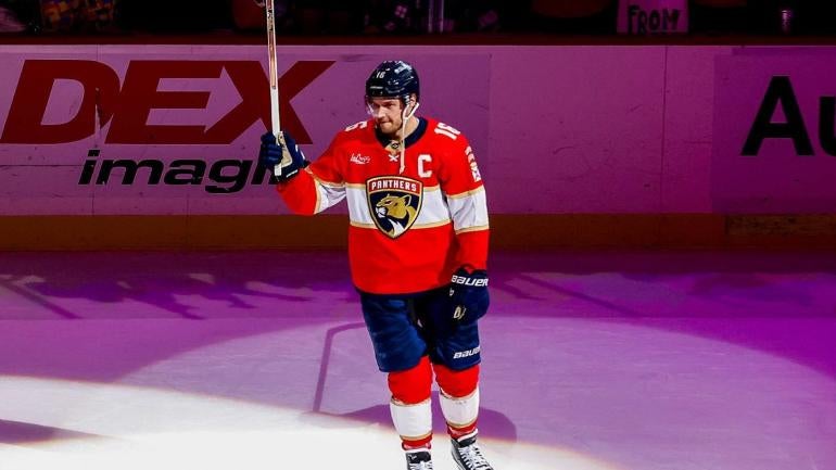 barkov-getty.jpg