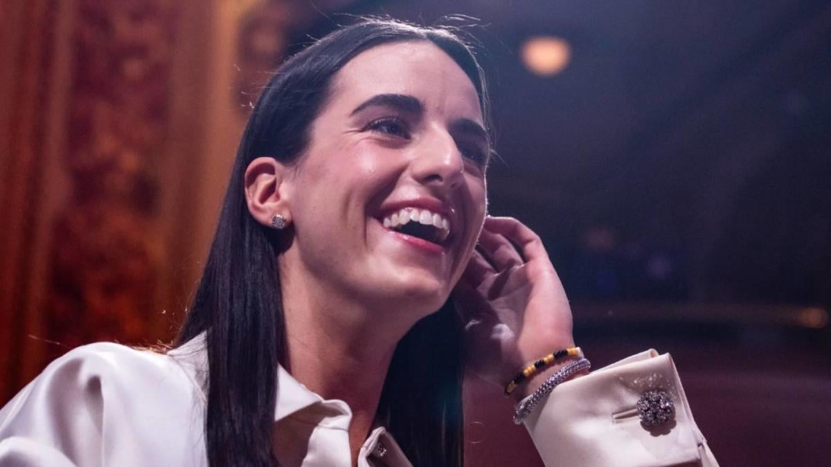 Caitlin Clark reportedly signing a $28 million endorsement deal with