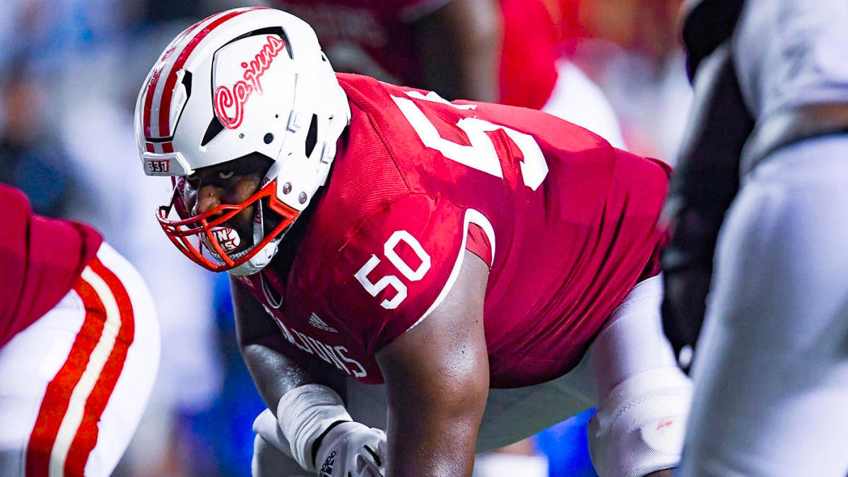 Cowboys NFL Draft grades 2024: Dallas uses three picks to revamp O-line, including Nathan Thomas in Round 7 - CBSSports.com