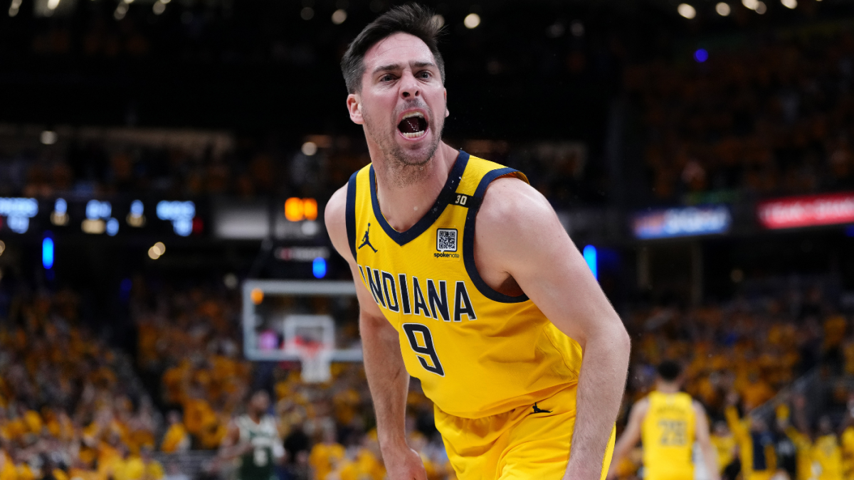 NBA playoffs scores, takeaways: Pacers rout Bucks in Game 6 to advance to Eastern Conference semifinals - CBSSports.com