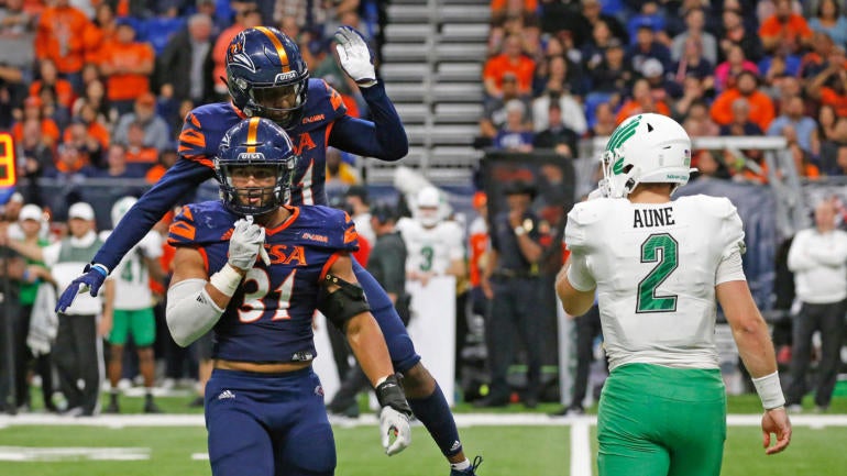 COLLEGE FOOTBALL: SEP 09 Texas State at UTSA