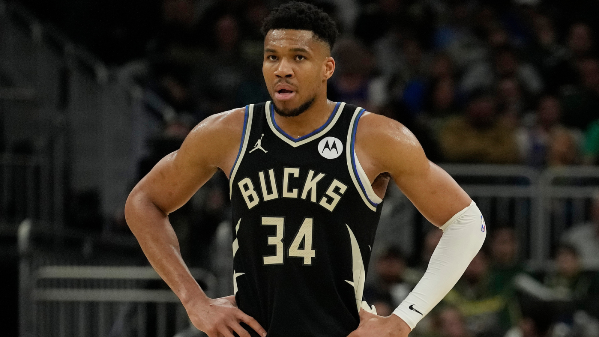 Bucks running out of time to fix aging roster before Giannis Antetokounmpo gets antsy again - CBSSports.com