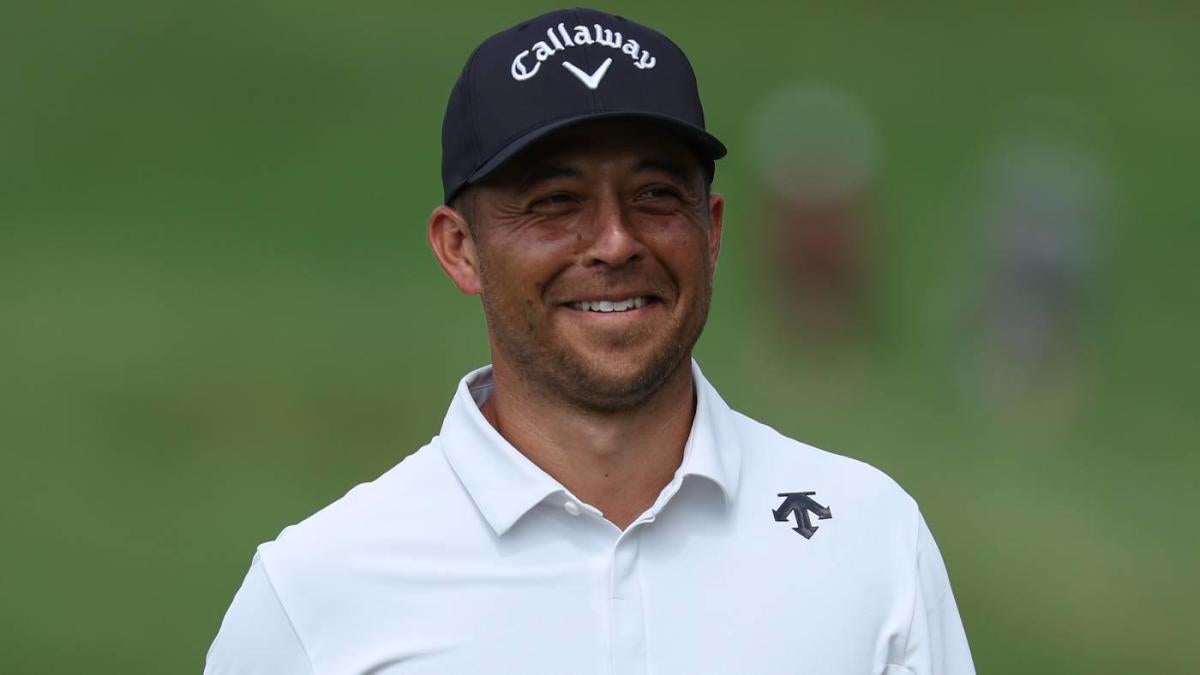 Xander Schauffele ties major championship scoring record with 62 to