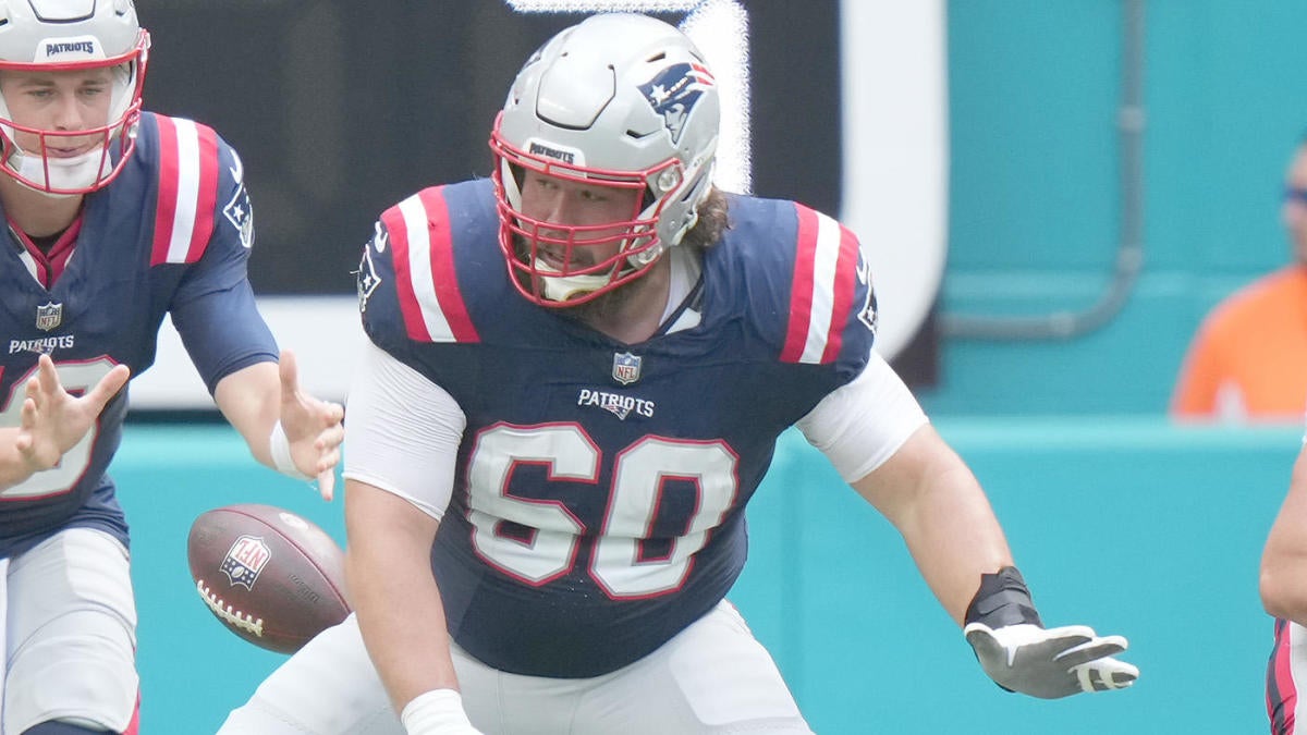 Patriots signing veteran center David Andrews to extension through 2025 season, per report Patriots signing veteran center David Andrews to extension through 2025 season, per report