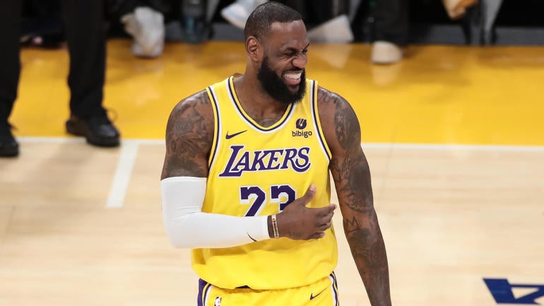Jj Redick Jokes About Lakers Coaching Rumors With Lebron James There Jj Redick Jokes About Lakers Coaching Rumors With Lebron James There