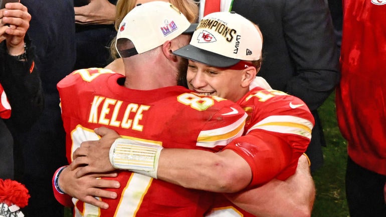 getty-travis-kelce-patrick-mahomes-chiefs.jpg