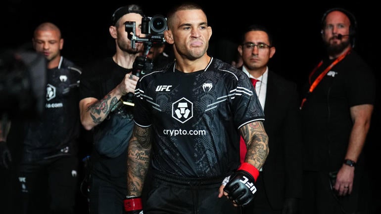 dustin-poirier-walkout-2.jpg