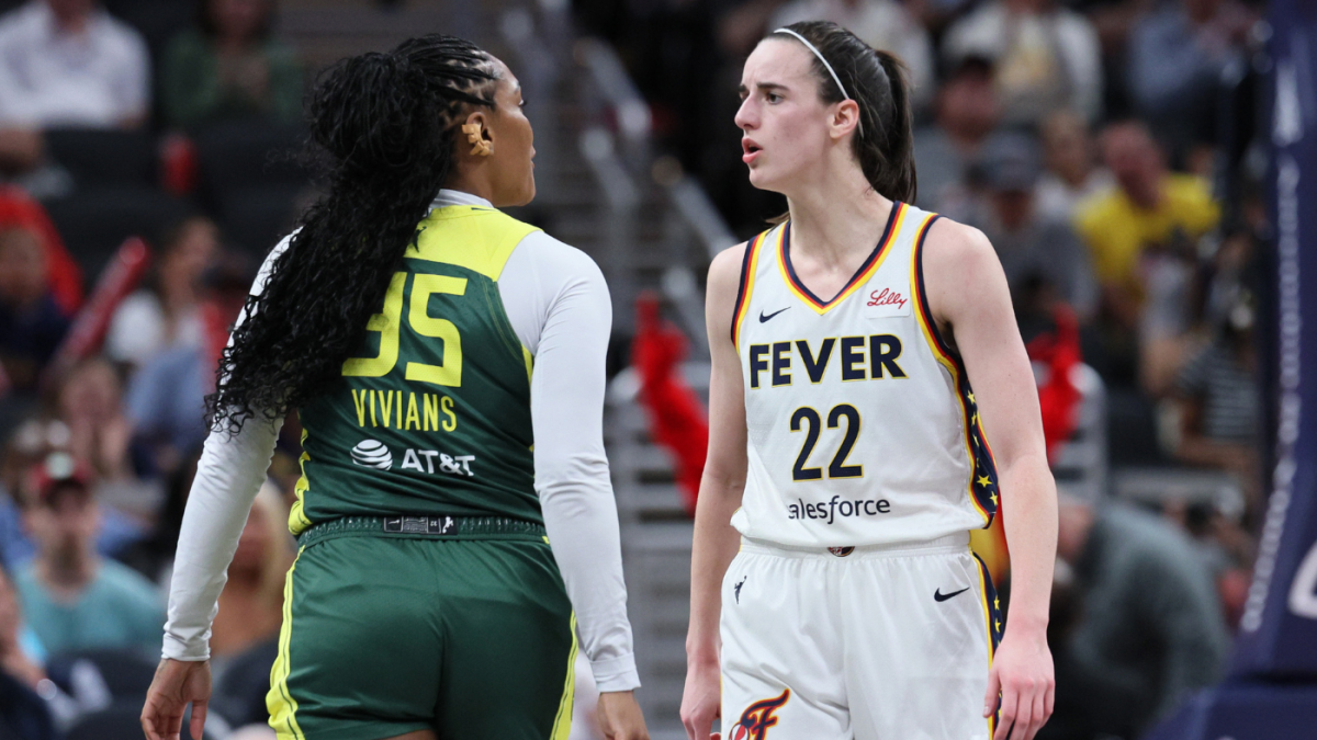 Caitlin Clark picks up another technical foul in Fever's loss to Storm; USC's JuJu Watkins calls her 'a dawg' - CBSSports.com