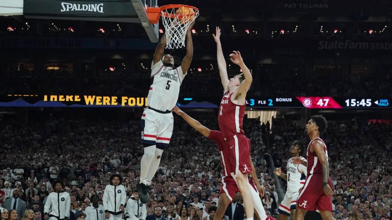NCAA Basketball: Final Four National Semifinal-Alabama vs Connecticut