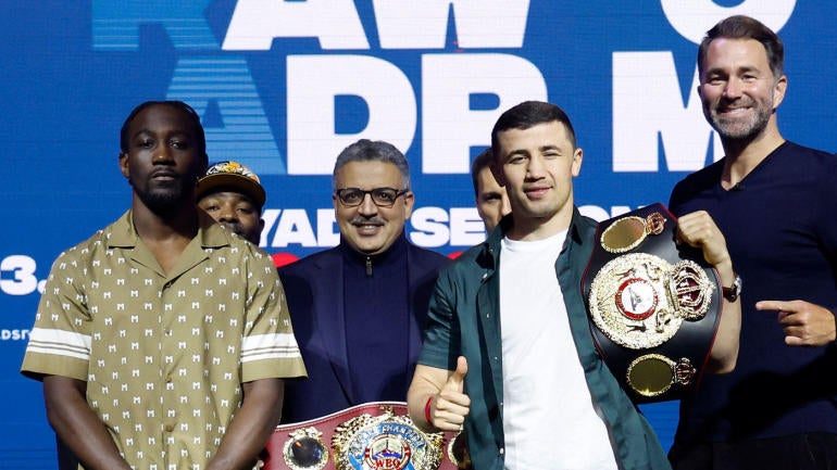 crawford-madrimov-presser.jpg