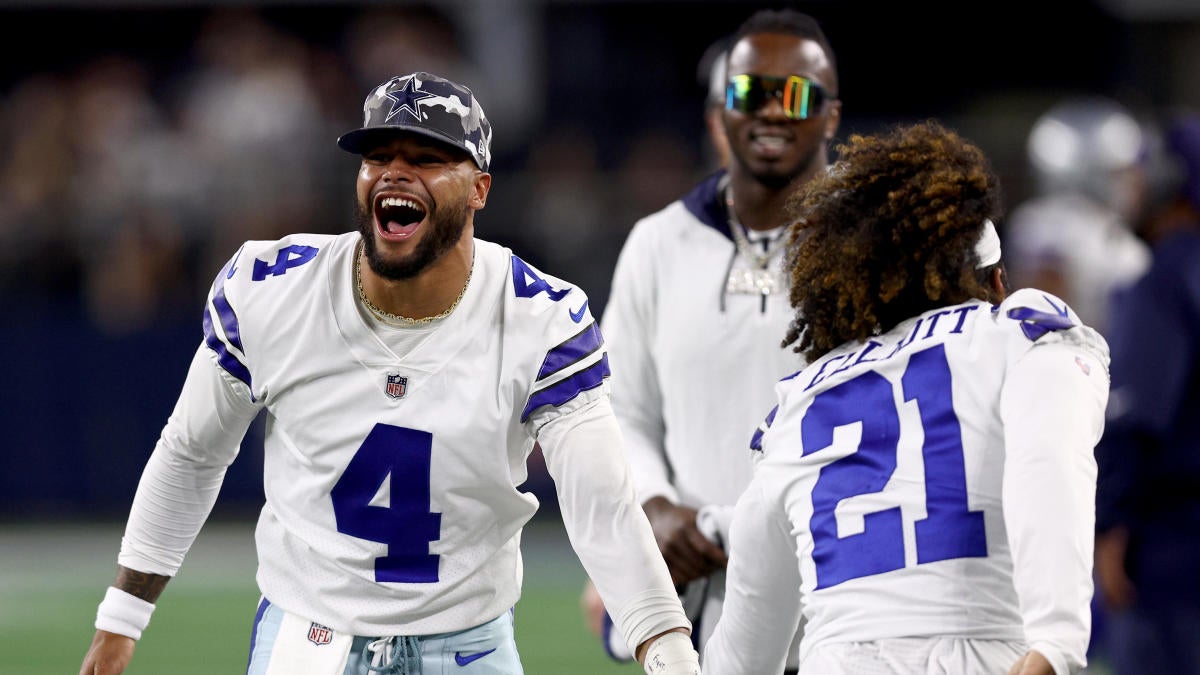 Ezekiel Elliott's Cowboys return feels like the 'f----- best' per QB Dak Prescott; teammates laud RB's impact Ezekiel Elliott's Cowboys return feels like the 'f----- best' per QB Dak Prescott; teammates laud RB's impact