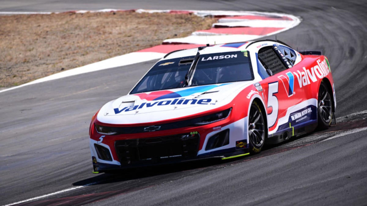 NASCAR at Sonoma results: Kyle Larson holds off Martin Truex Jr. to earn third win of 2024