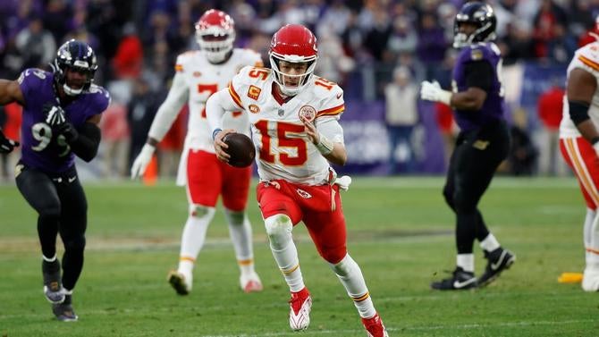 patrick-mahomes-cbs.jpg