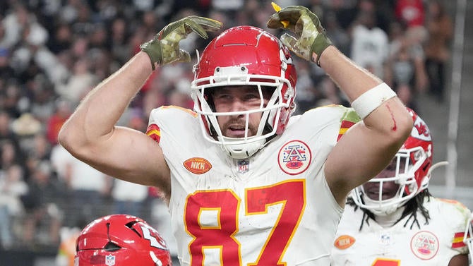 kelce-us.jpg