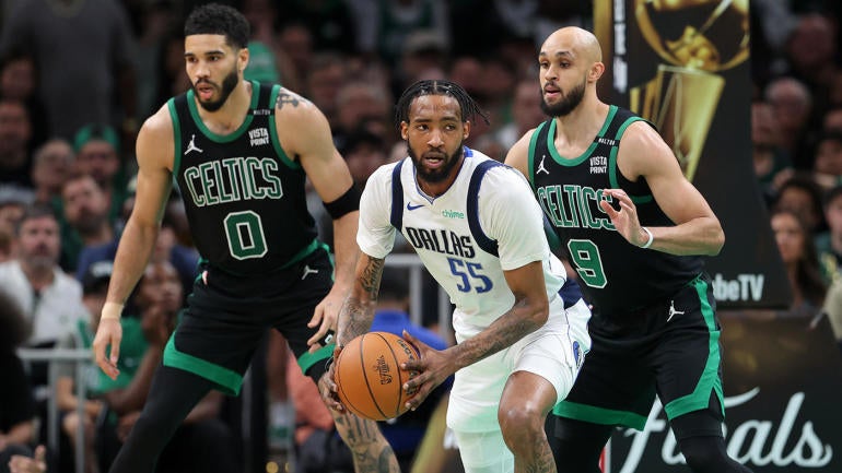 derrick-jones-mavericks-usatsi.jpg
