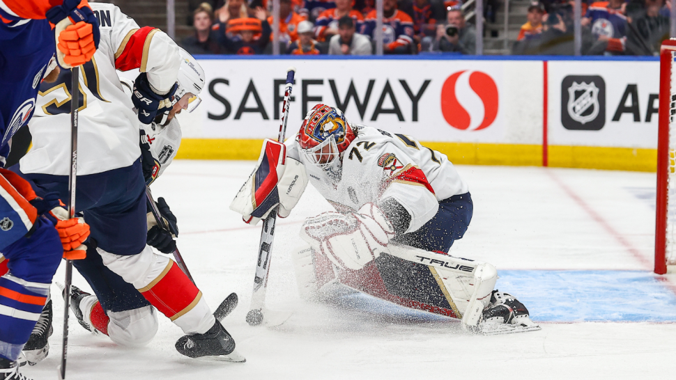 getty-panthers-oilers.png
