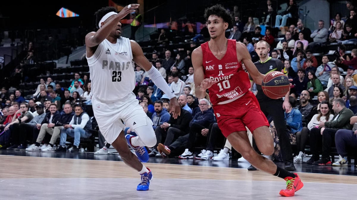 2024 NBA Mock Draft: France's Zaccharie Risacher Taken By Hawks With ...