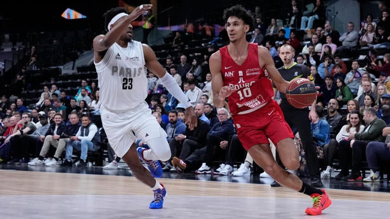 BASKETBALL: APR 28 French National Basketball League - Bourg en Bresse at Paris Basket