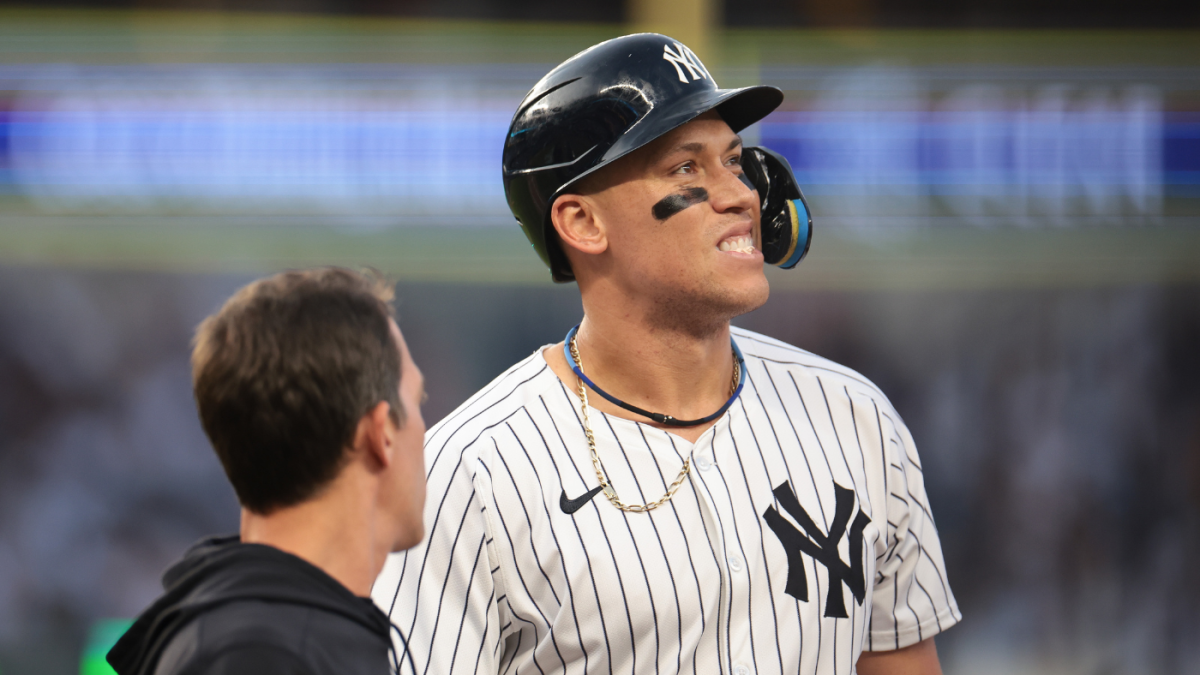 Aaron Judge injury: Yankees slugger out of the lineup Wednesday after  getting hit by pitch on the hand - CBSSports.com