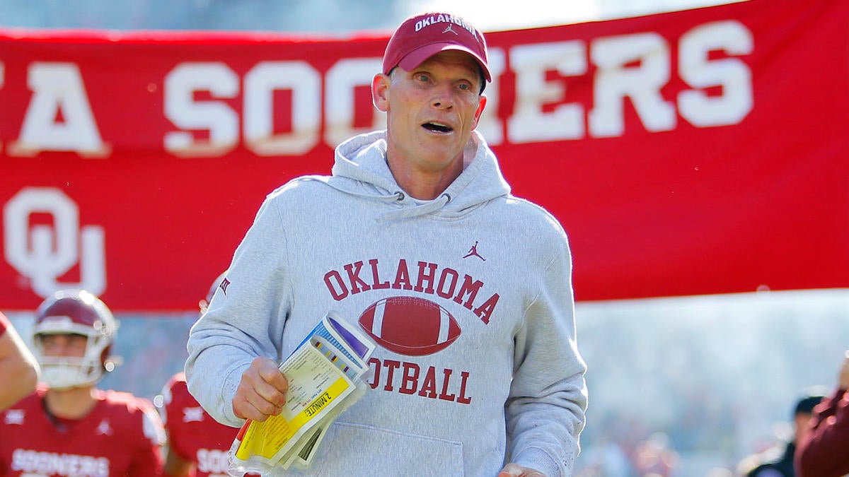 By extending Brent Venables ahead of SEC move, Oklahoma doubles down on defense, development to reach goals - CBSSports.com