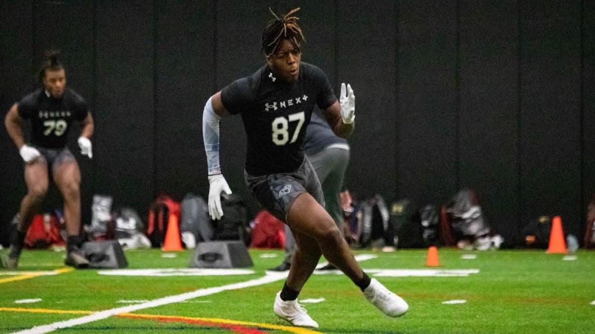 Isaiah Gibson, a five-star EDGE recruit, commits to Georgia football as Dawgs rise to top five in 2025 rankings