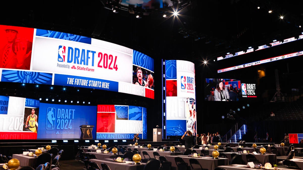2024 NBA Draft tracker: Live updates, grades, news, trades, picks by team, draft order, prospects in Round 1 - CBSSports.com