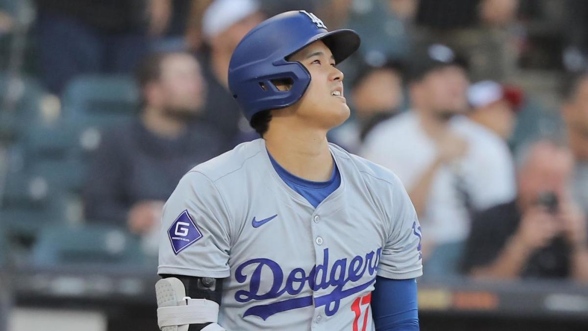 Watch: Dodgers' Shohei Ohtani Avoids Getting Drilled By Foul Ball 