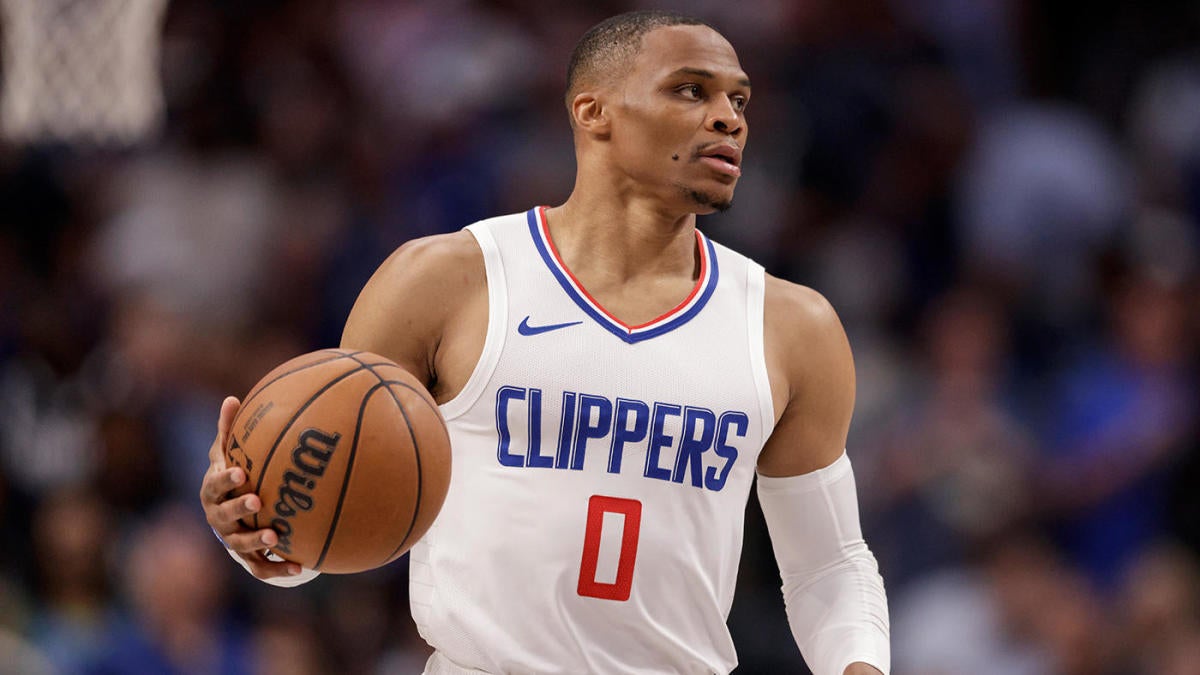 Russell Westbrook picks up player option with Clippers; Kevin Love declines option with Heat, per reports - CBSSports.com