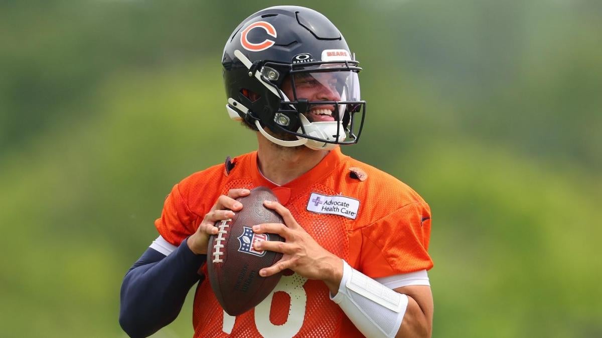 Chicago Bears' Caleb Williams Shines At Training Camp; OC Lauds ...