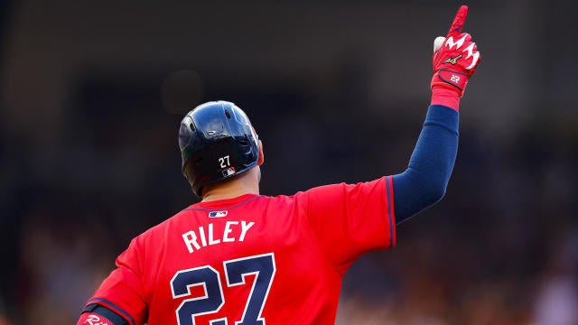 Highlights: Pirates at Braves