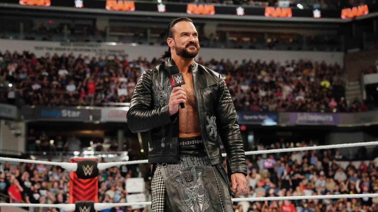 drew-mcintyre-kilt.jpg