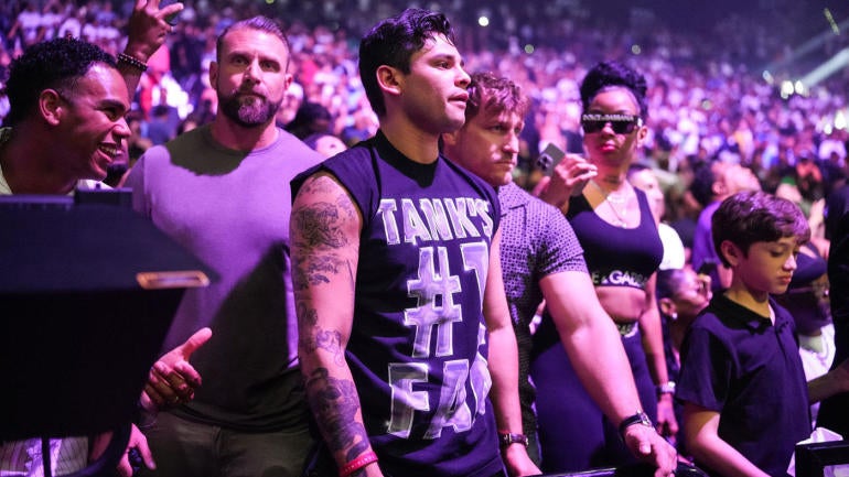 ryan-garcia-tank-crowd.jpg