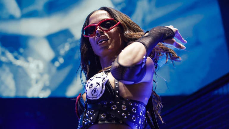 anitta-g.jpg