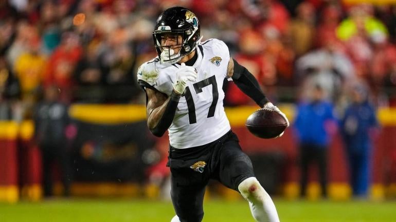 evan-engram-jaguars-usatsi.jpg