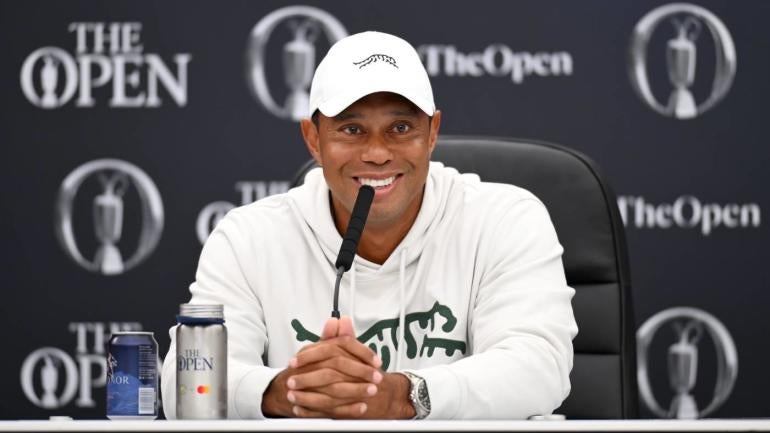 tiger-woods-presser-2024-open-g.jpg