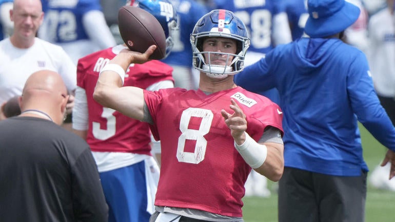 daniel-jones-us.jpg