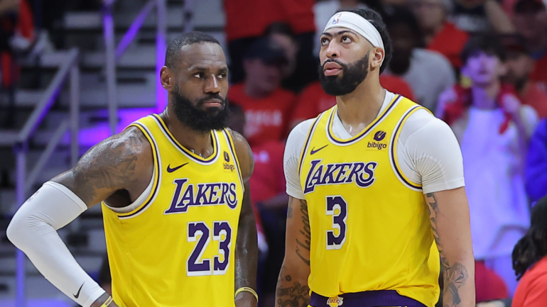 lebron-davis-lakers-getty.png